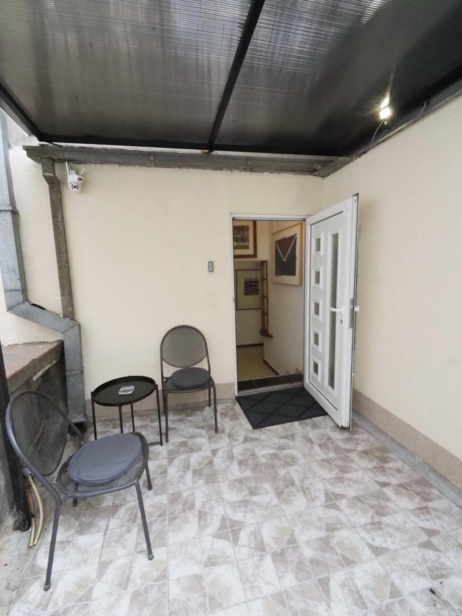 Appartamento Galerija Marshal Belgrado Esterno foto